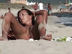 Sıcak eş koymak dışarı tarafından anal porno amatör büyük siyah horoz