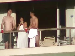 Sıcak amatör anal tube kız