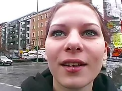 Ve banyoda amatör porno anal damla